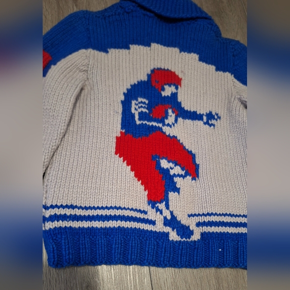 Vintage Cowichan Hand Knit Chunky Sweater Boys - Girls Large Football #29 - Picture 11 of 11